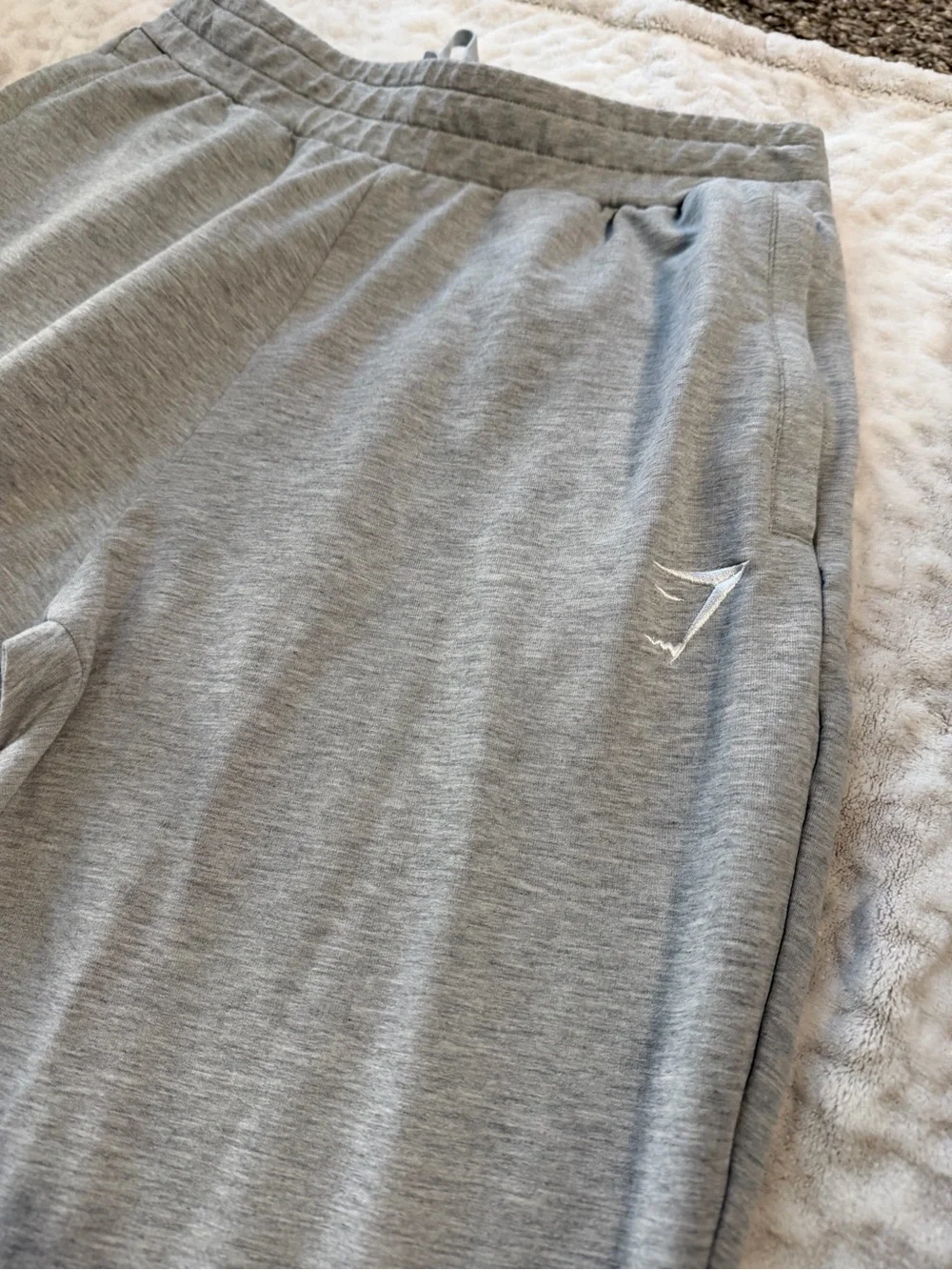 Gymshark Men’s Critical 2.0 Athletic Joggers in Light Grey Marl | Size M